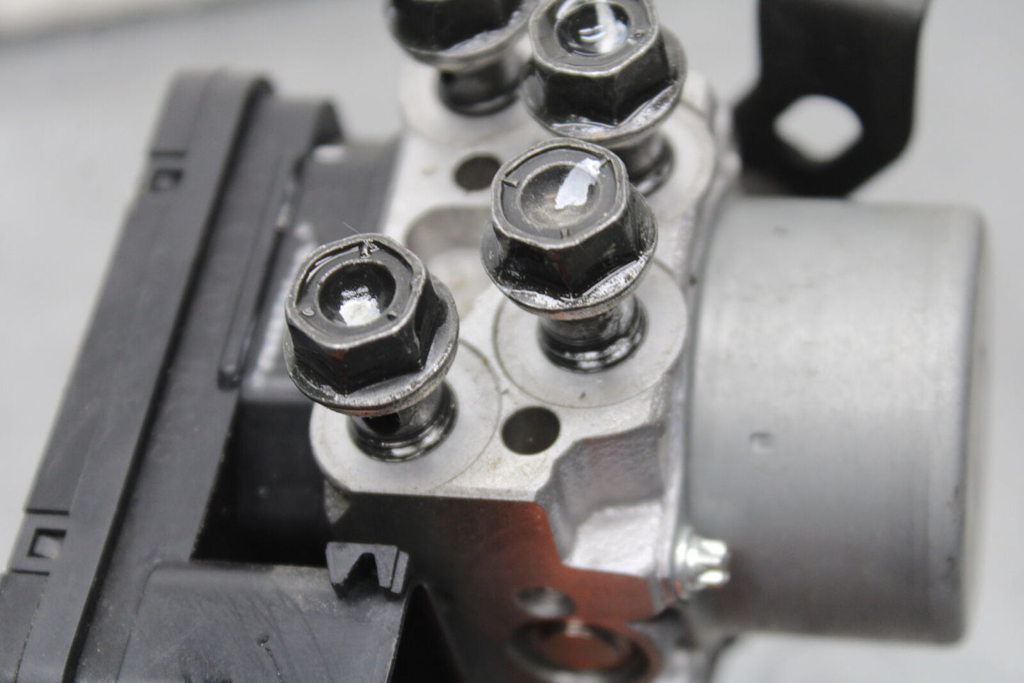 18-23 KAWASAKI NINJA 400 ABS PUMP UNIT MODULE BB660