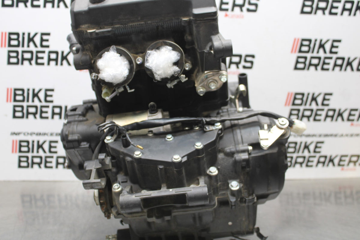 23 YAMAHA YZF R3 ENGINE MOTOR BB806