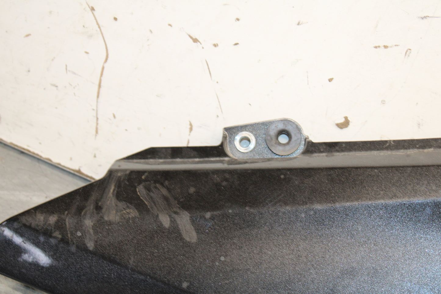 18-23 KAWASAKI NINJA 400 RIGHT MID UPPER SIDE FAIRING COWL PLASTIC BB660