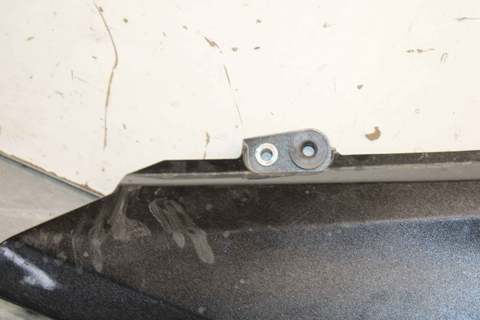 18-23 KAWASAKI NINJA 400 RIGHT MID UPPER SIDE FAIRING COWL PLASTIC BB660