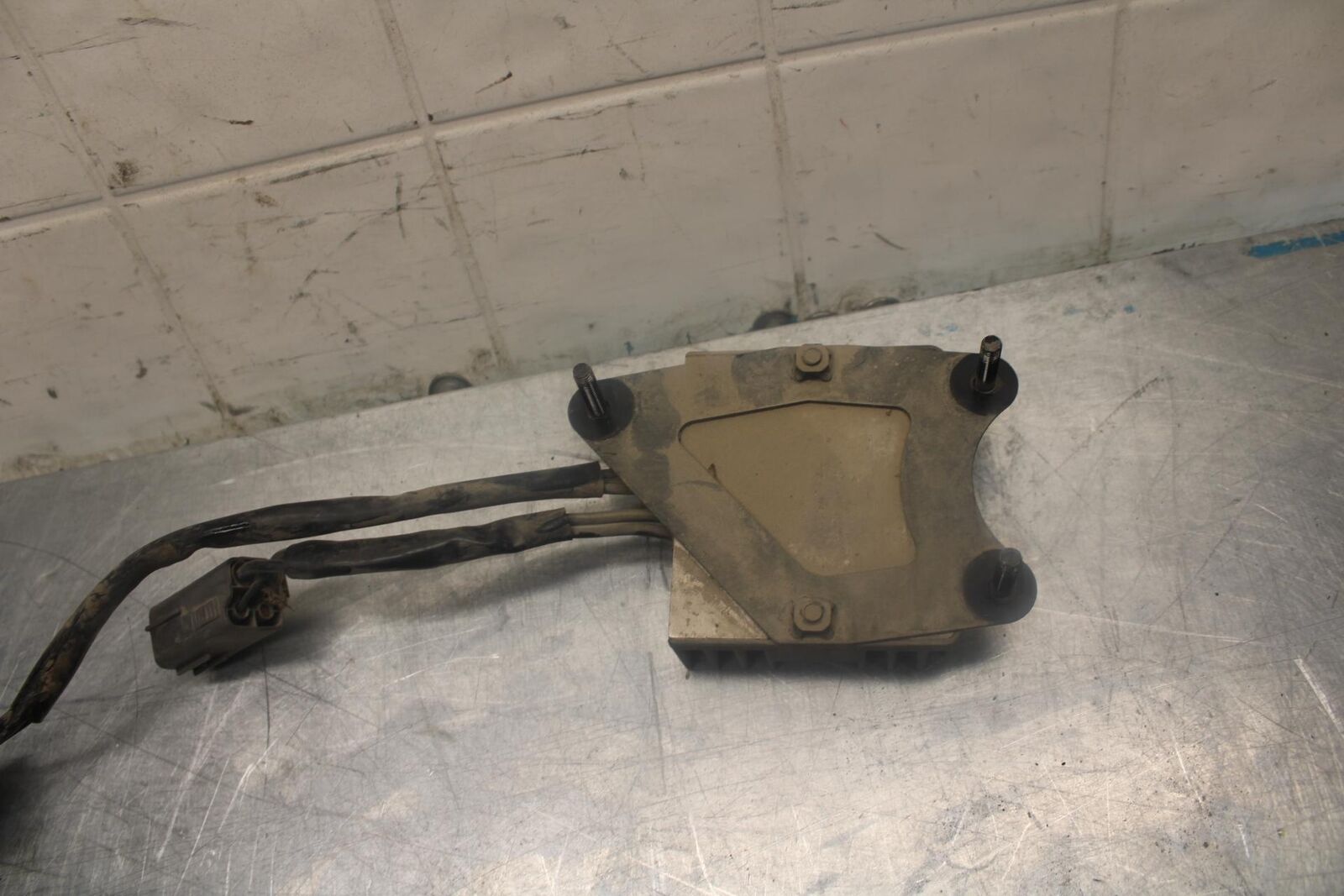 07-08 KAWASAKI NINJA ZX6R RECTIFIER VOLTAGE REGULATOR 21066-0025 BB456