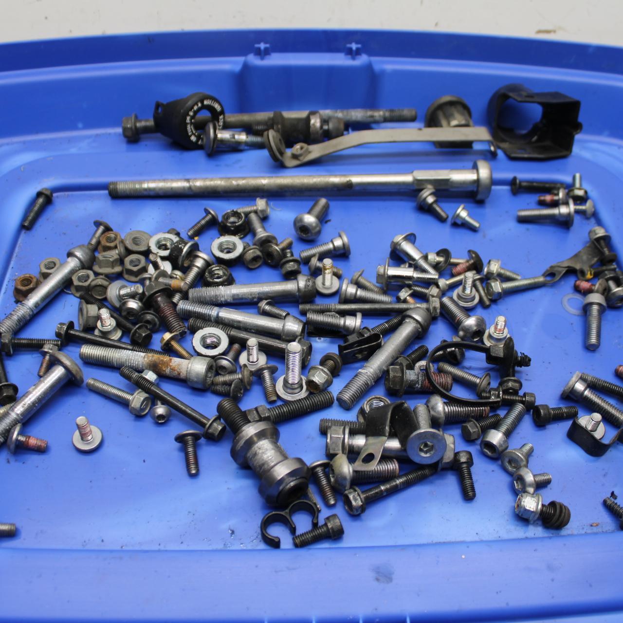 09-12 KAWASAKI NINJA ZX6R MISCELLANEOUS MOUNTING BOLTS HARDWARE MOTOR BB617