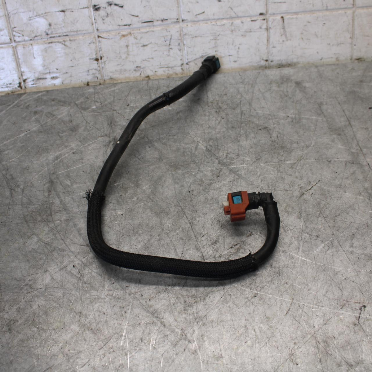 2015 Yamaha FZ09 FUEL HOSE GAS LINE TUBE PIPE BB535
