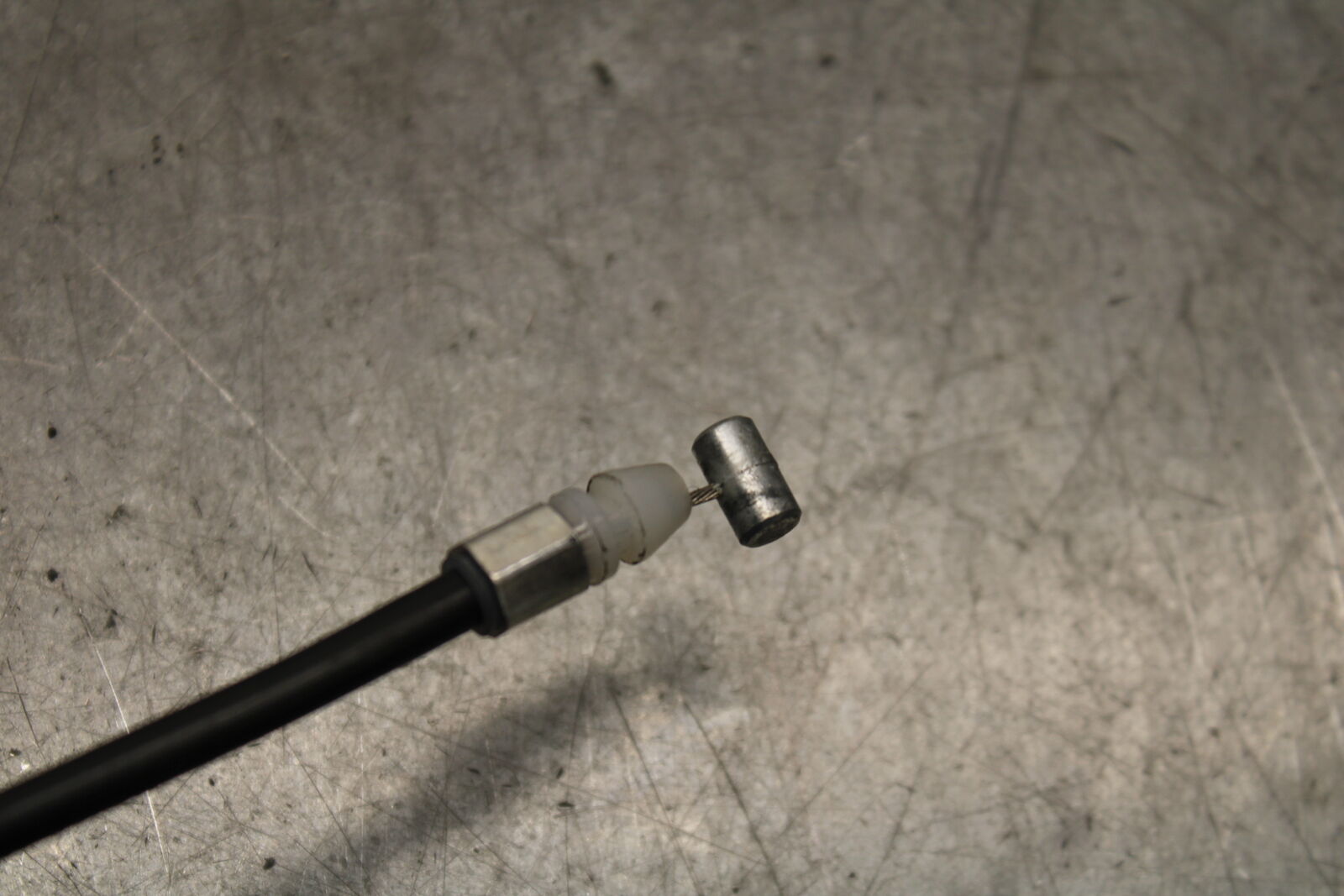 13-18 KAWASAKI NINJA ZX6R REAR PASSENGER SEAT LATCH LOCK 27016-0035 BB666