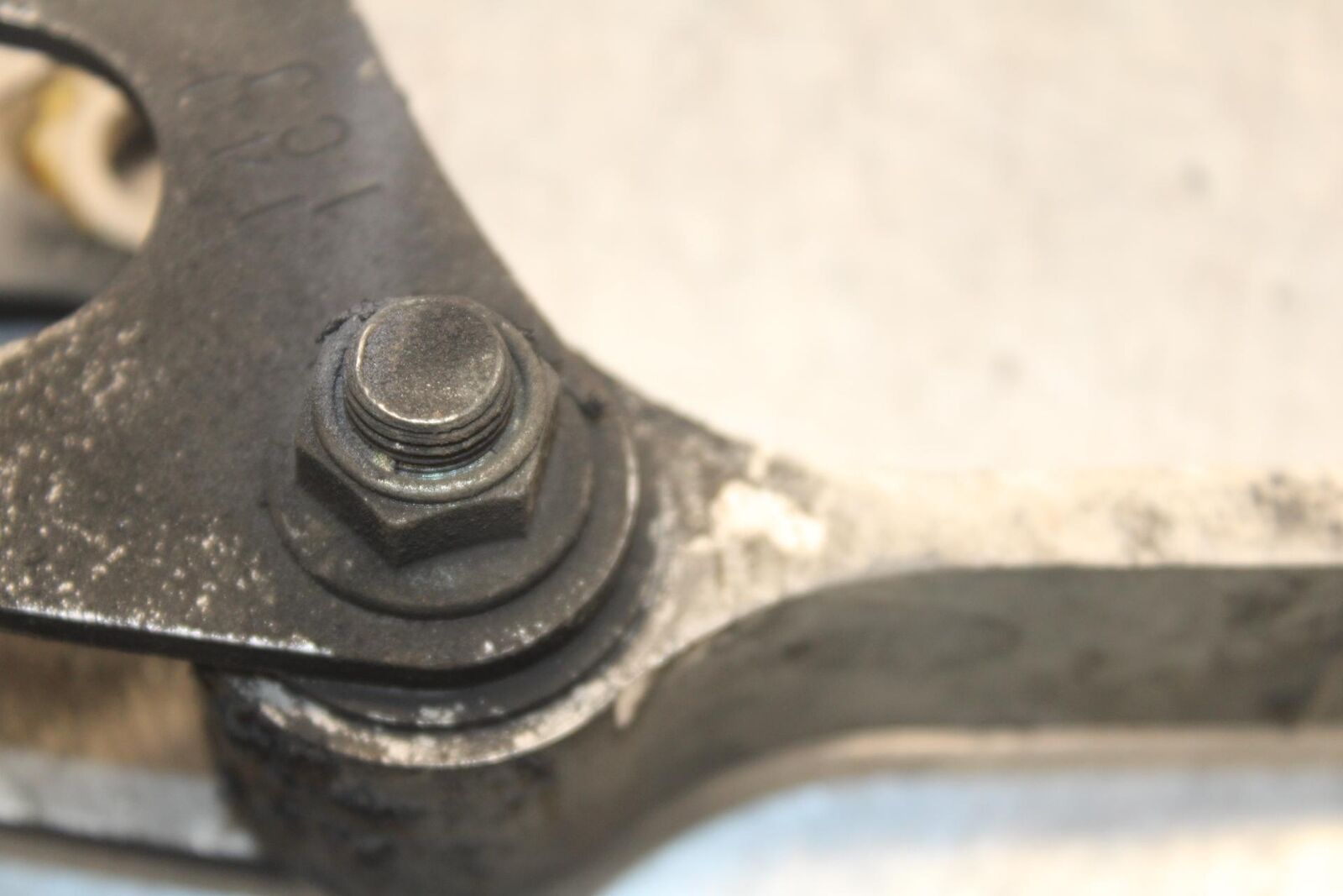 2011 Suzuki GSXR600 REAR DOGBONE SHOCK LINKAGE LINK BB602