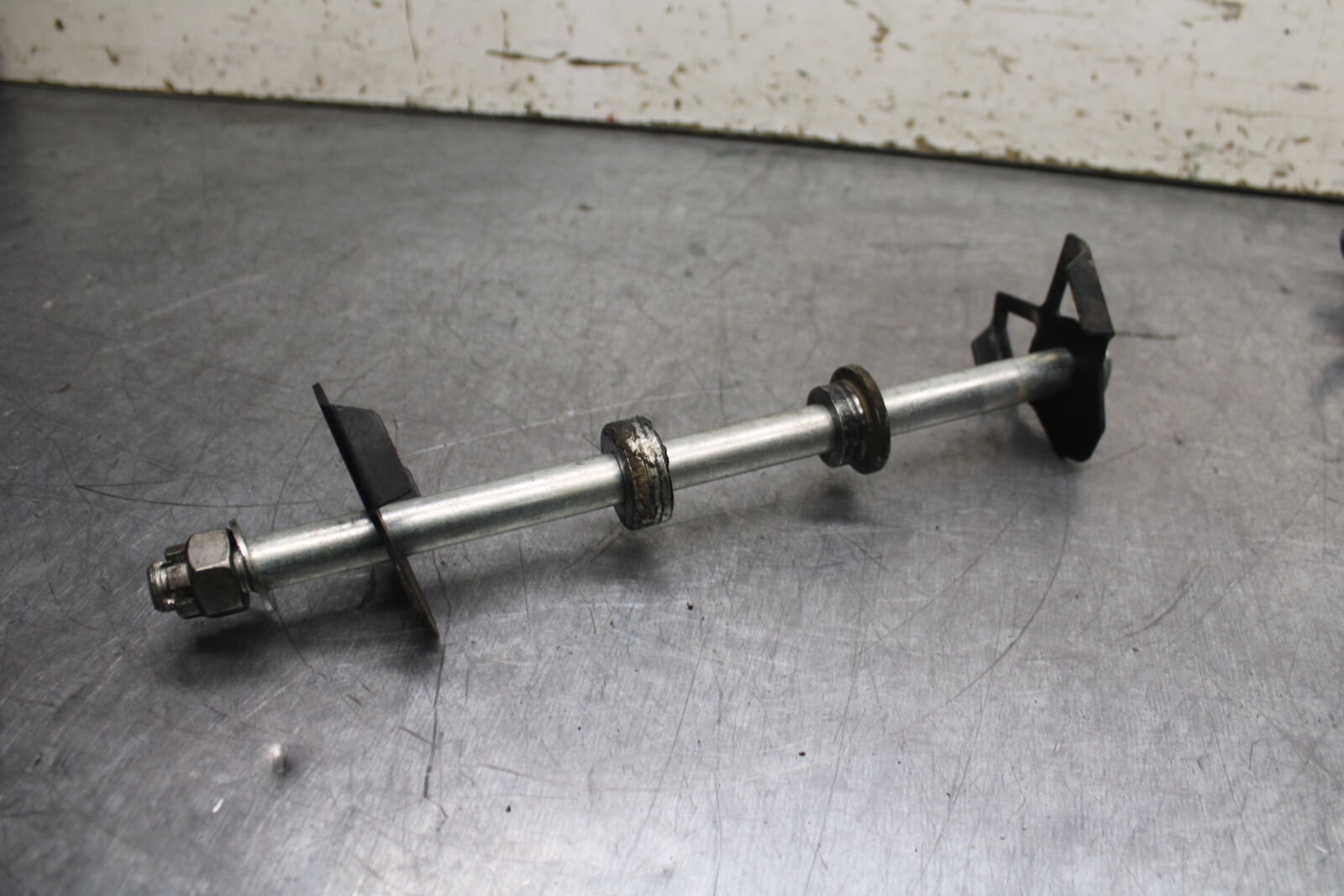 18-23 KAWASAKI NINJA 400 EX400 ABS REAR AXLE BACK WHEEL PIVOT BOLT AXEL BB747