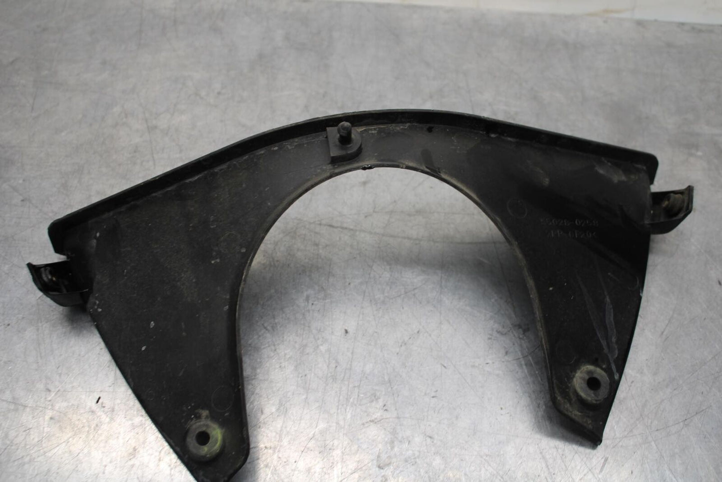 2011 Kawasaki Ninja ZX6R ZX600R LICENSE PLATE LIGHT BB587