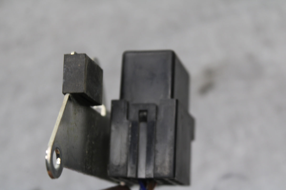 08-09 SUZUKI GSXR600 RELAY ASSEMBLY BB728