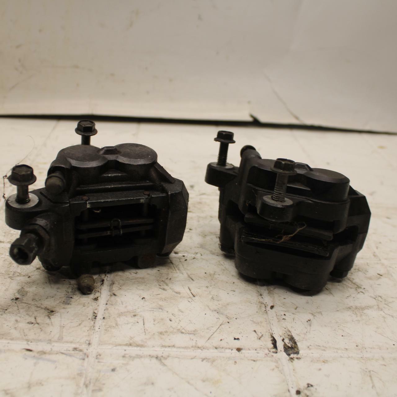 93 SUZUKI KATANA 600 GSX600F RIGHT LEFT FRONT BRAKE CALIPER SET PAIR BB400