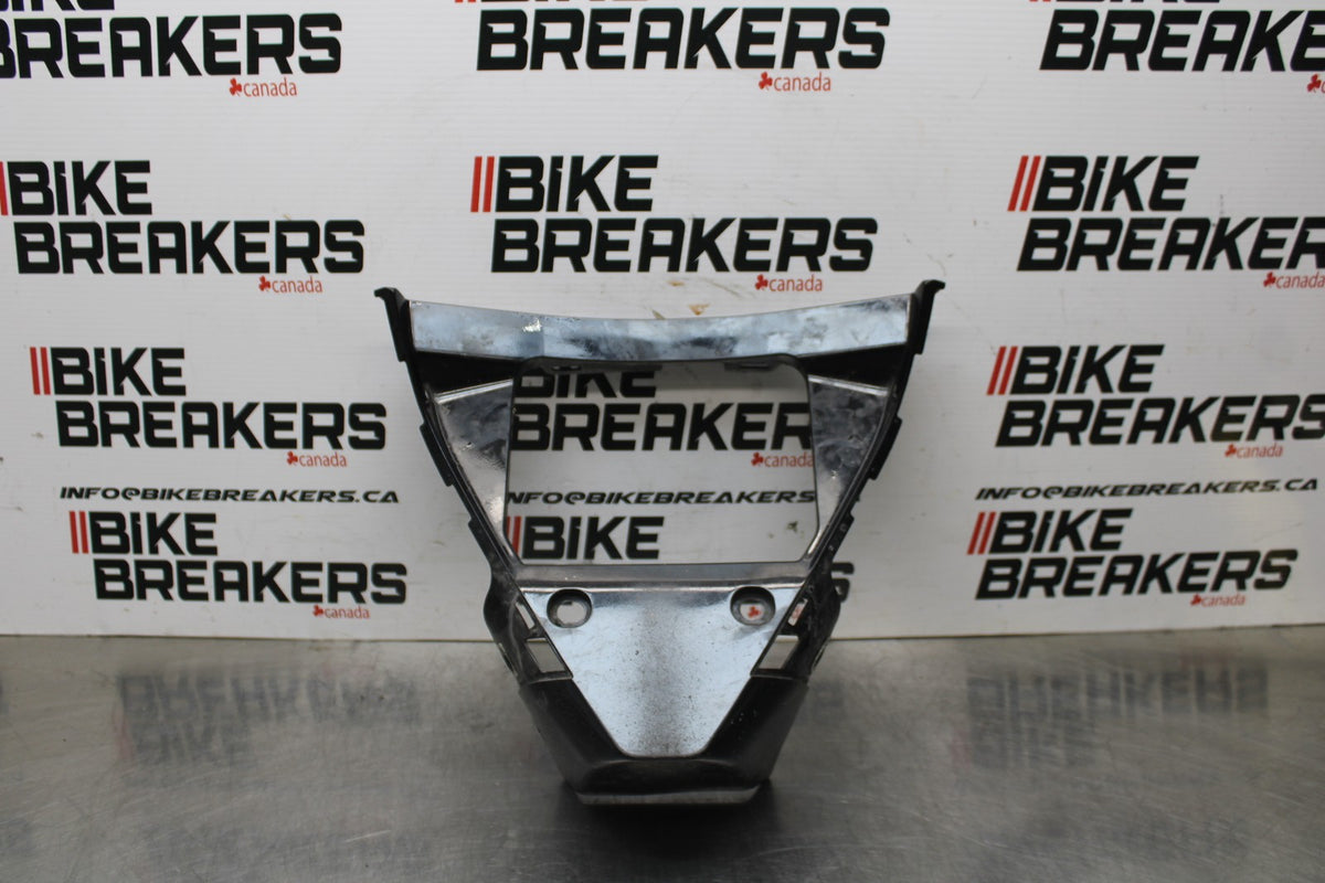 18 YAMAHA YZF R1  FRONT LOWER INNER EXHAUST V FAIRING COWL GUARD BB838