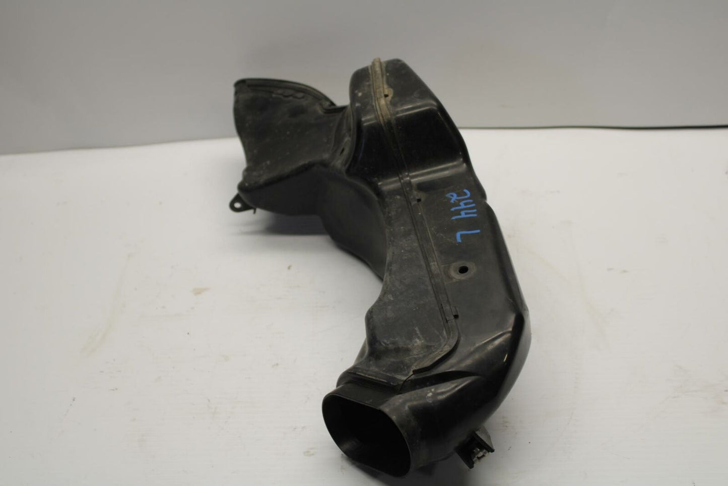08-09 SUZUKI GSXR600 LEFT RAM AIR INTAKE DUCT TUBE BB244