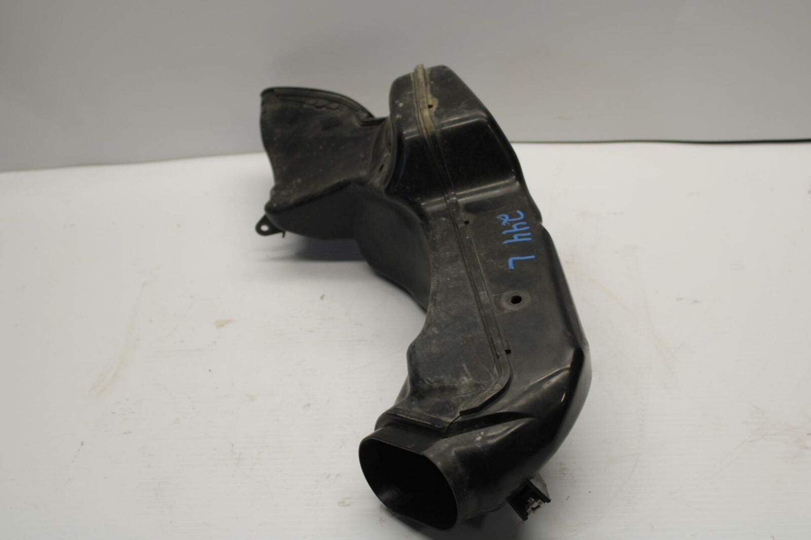08-09 SUZUKI GSXR600 LEFT RAM AIR INTAKE DUCT TUBE BB244