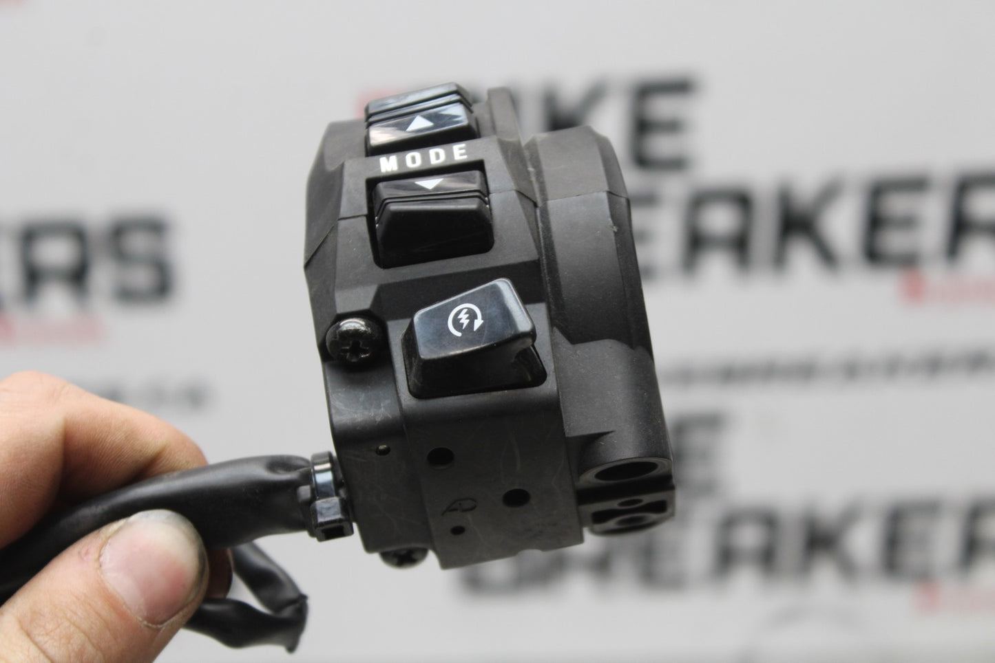 08-10 SUZUKI GSXR 600 RIGHT CLIP ON HANDLE KILL OFF START SWITCH SWITCHES BB202