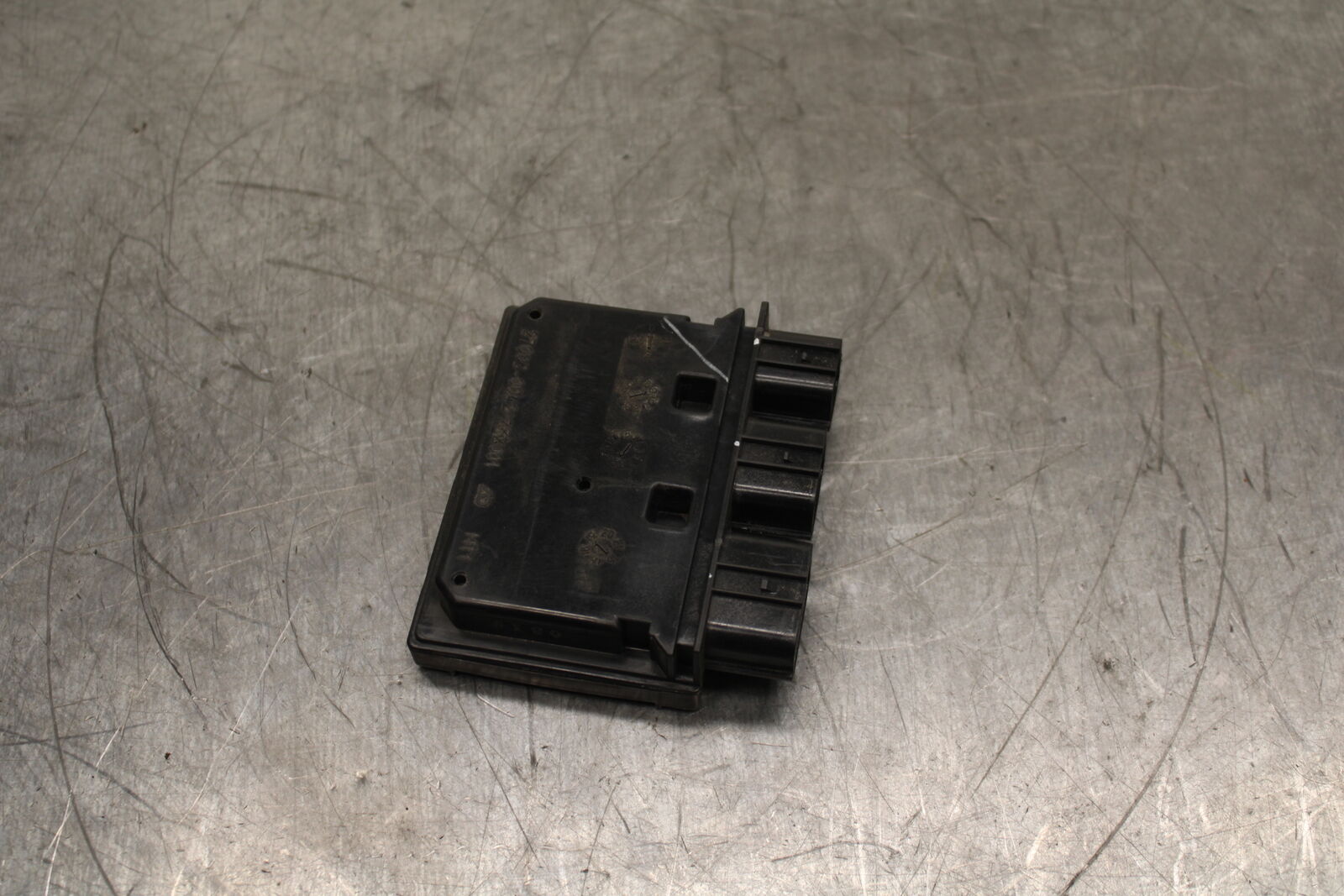 19-22 KAWASAKI Z400 RELAY ASSEMBLY FUSE BOX BB738