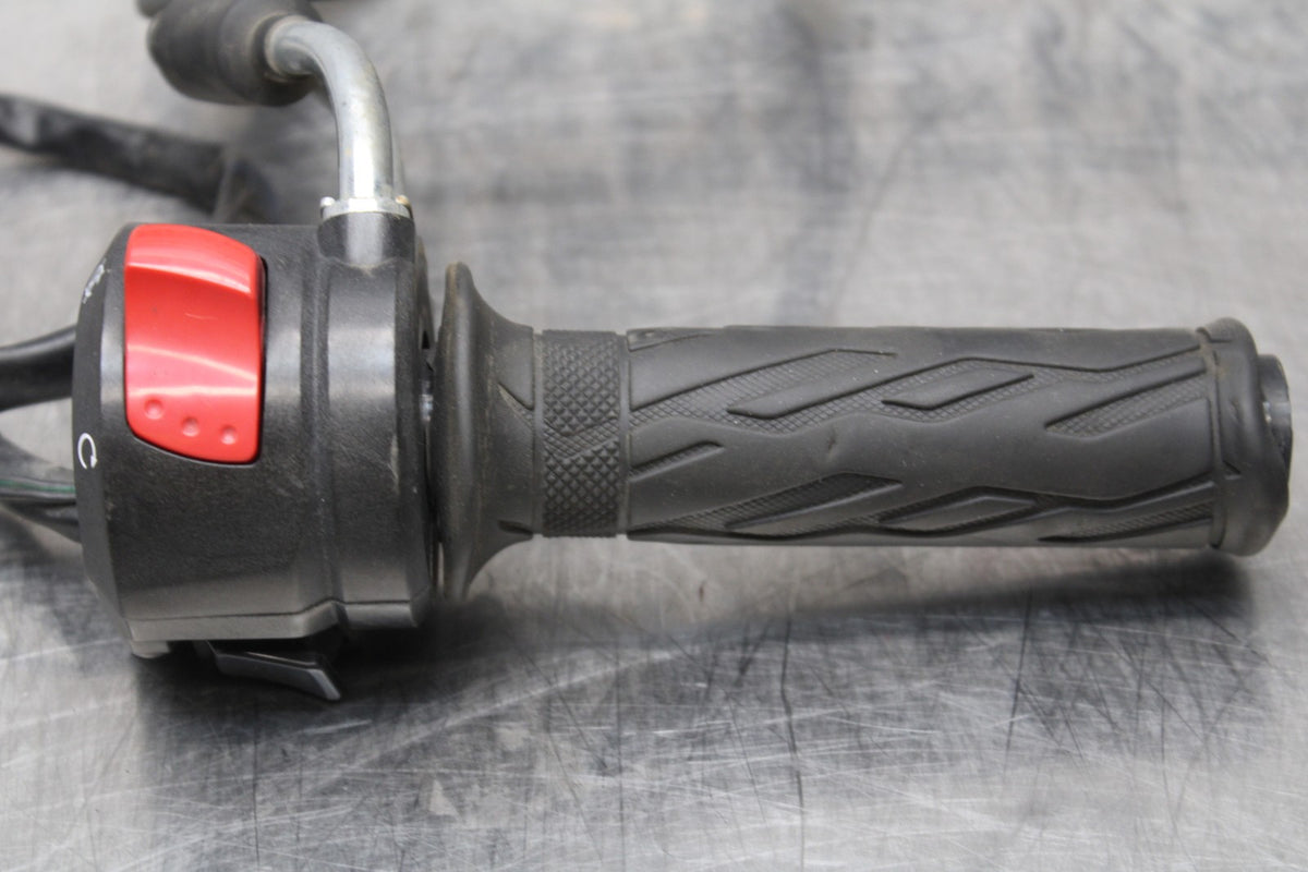 10 SUZUKI SV650 RIGHT CLIP ON HANDLE KILL OFF START SWITCH SWITCHES BB181