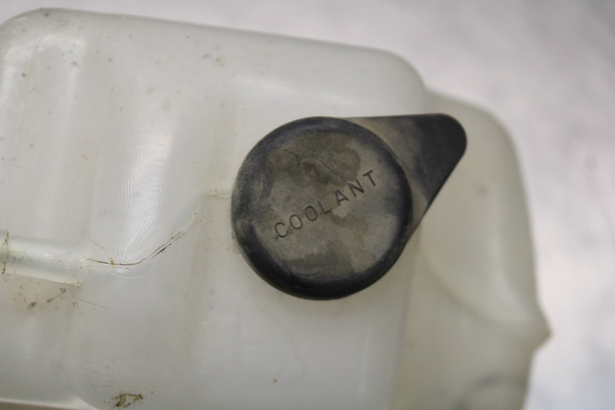 03-04 HONDA CBR600RR COOLANT WATER TANK RESERVOIR BOTTLE BB114