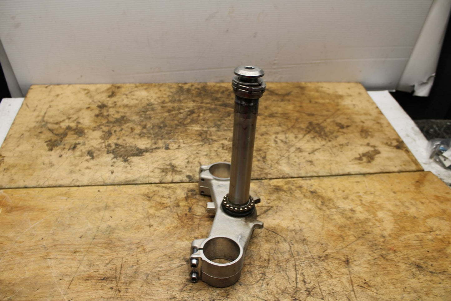 13-18 KAWASAKI NINJA ZX6R FRONT FORKS CLAMP LOWER TRIPLE TREE STEM BB349