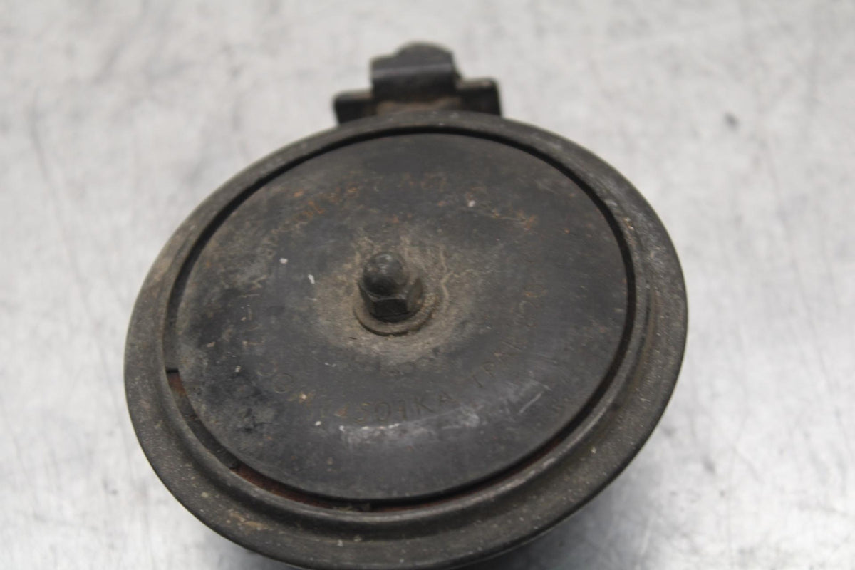 84-86 KAWASAKI GPZ900 HORN SIGNAL BB84