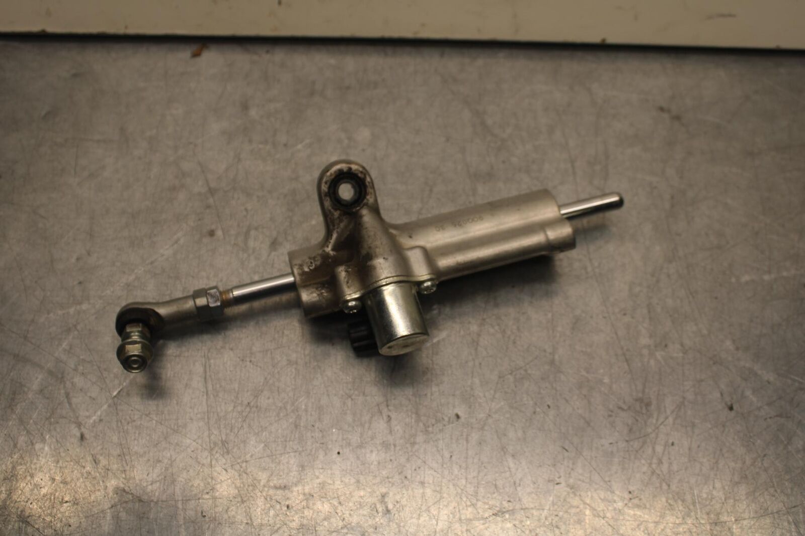 2011 Suzuki GSXR600 STEERING DAMPER STABILIZER 51750-21H10 BB602