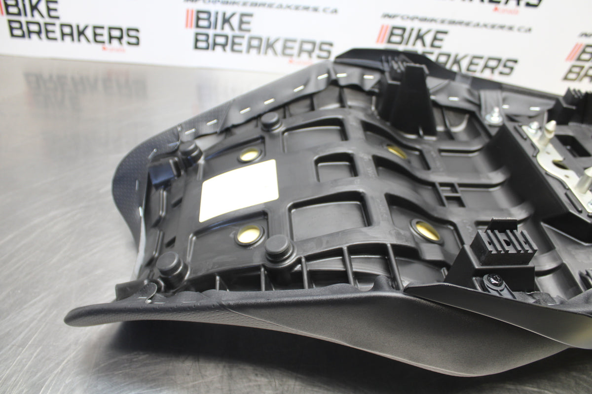 23-24 KAWASAKI NINJA ZX14R NEW TAKE OFF!! FRONT REAR SEAT SADDLE BB169
