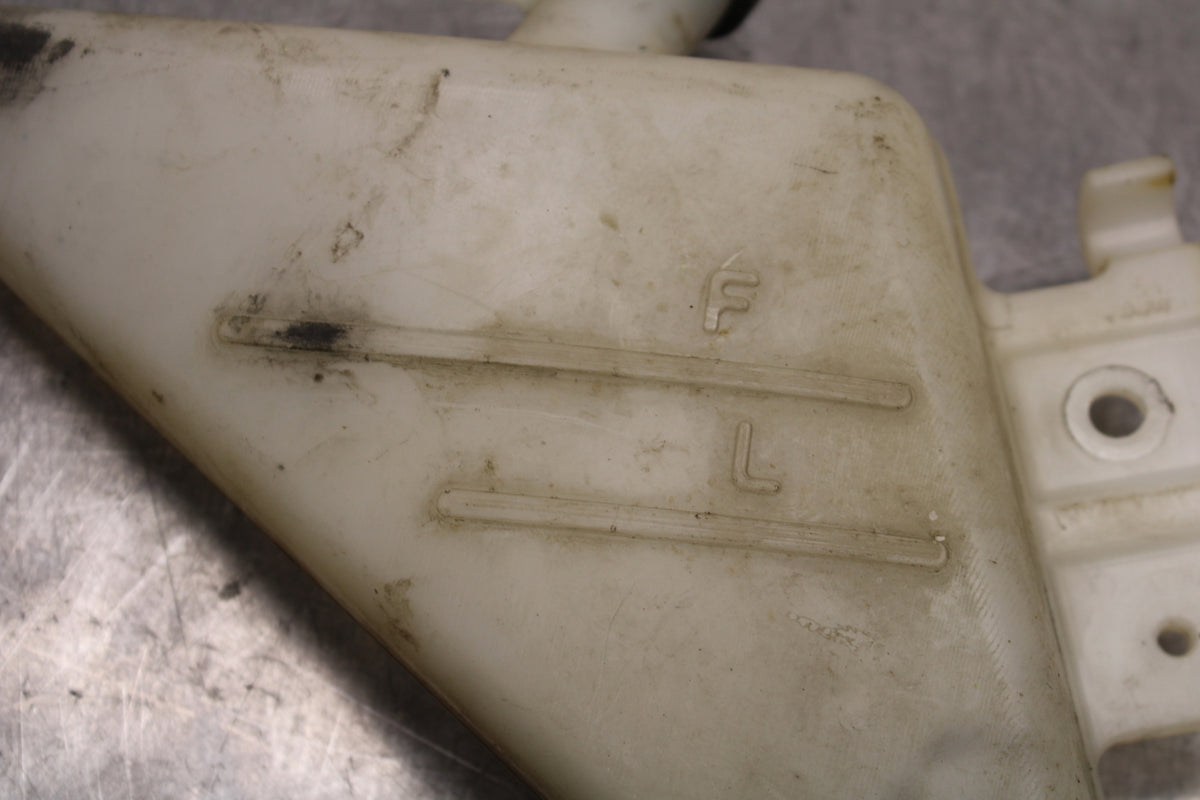 08-10 SUZUKI GSXR 600 COOLANT WATER TANK RESERVOIR BOTTLE BB132