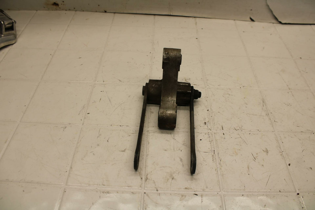 01-05 YAMAHA FZS1000 REAR DOGBONE SHOCK LINKAGE LINK BB10