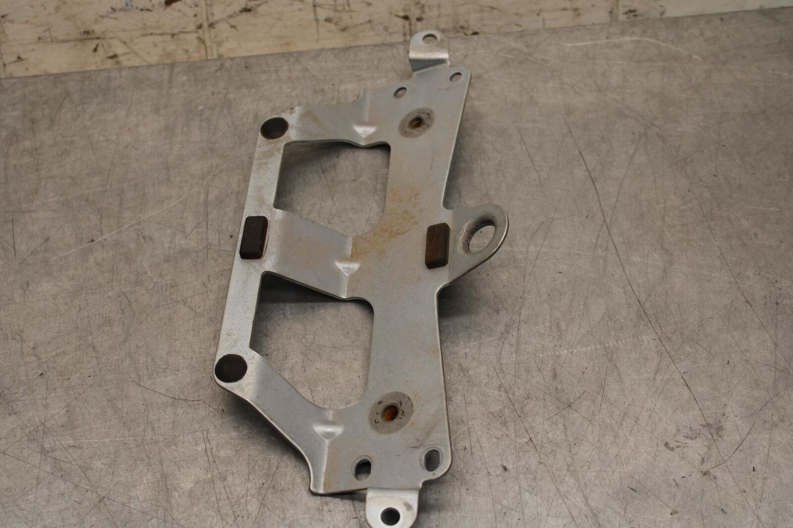 2012 Yamaha FZ8 REAR BACK TAIL BRACKET BB550