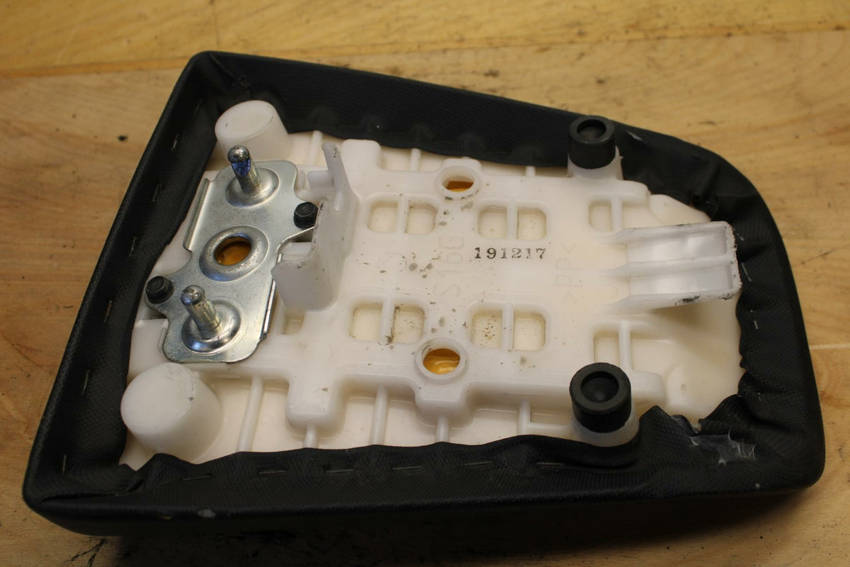 07-08 SUZUKI SV650 REAR BACK PASSENGER TANDEM SEAT PAD SADDLE PILLION BB316