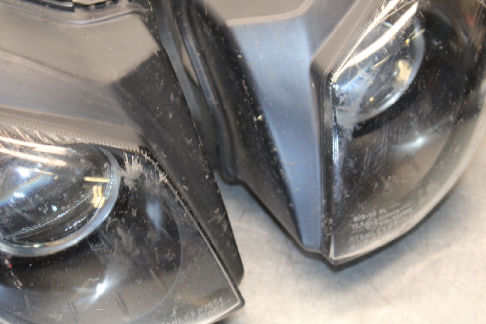 09-12 KAWASAKI NINJA ZX6R ZX600R FRONT HEADLIGHT HEAD LAMP 23007-0101 BB656