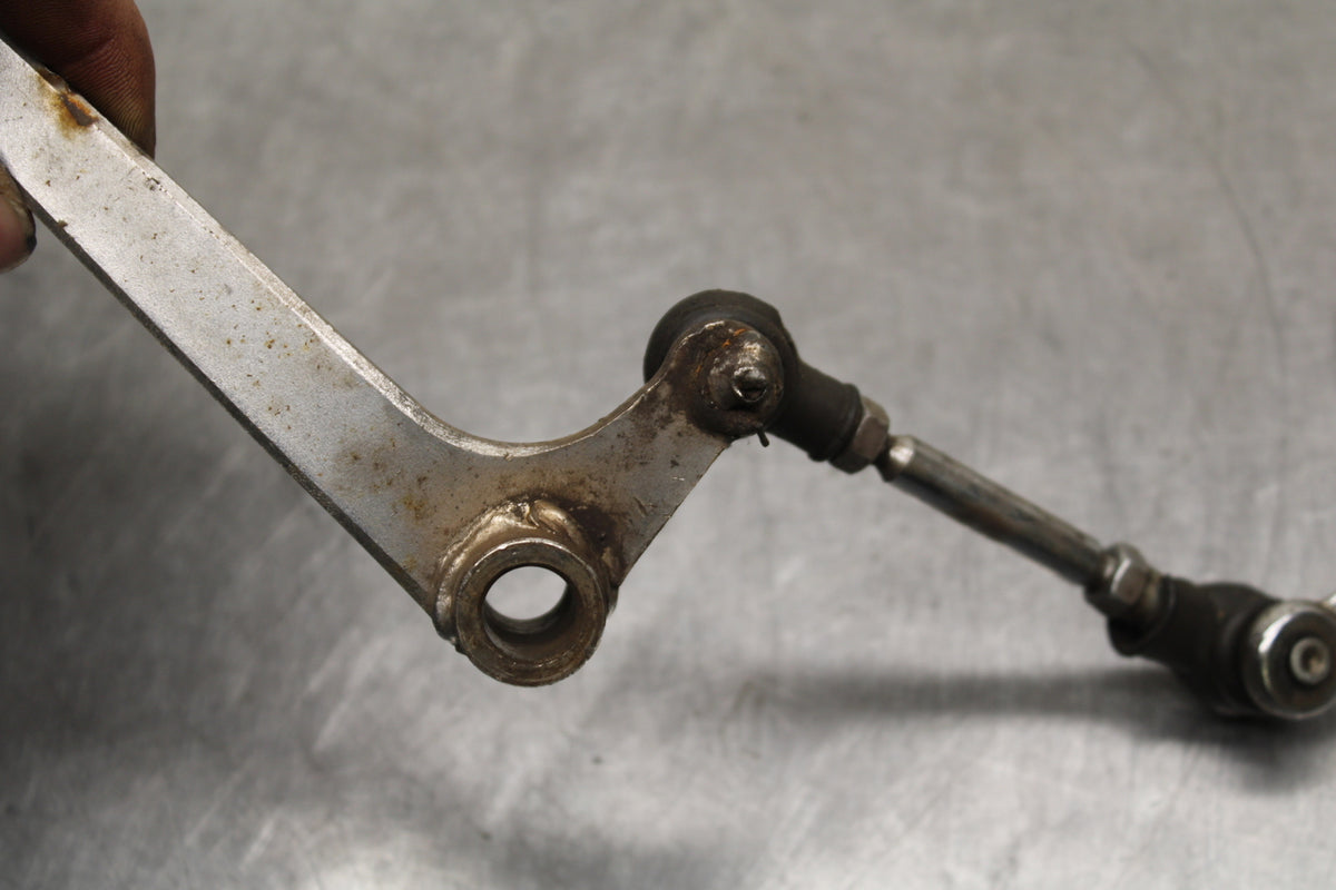 78 SUZUKI GS550E SHIFTER LINKAGE SHIFT LINK PEDAL BB133