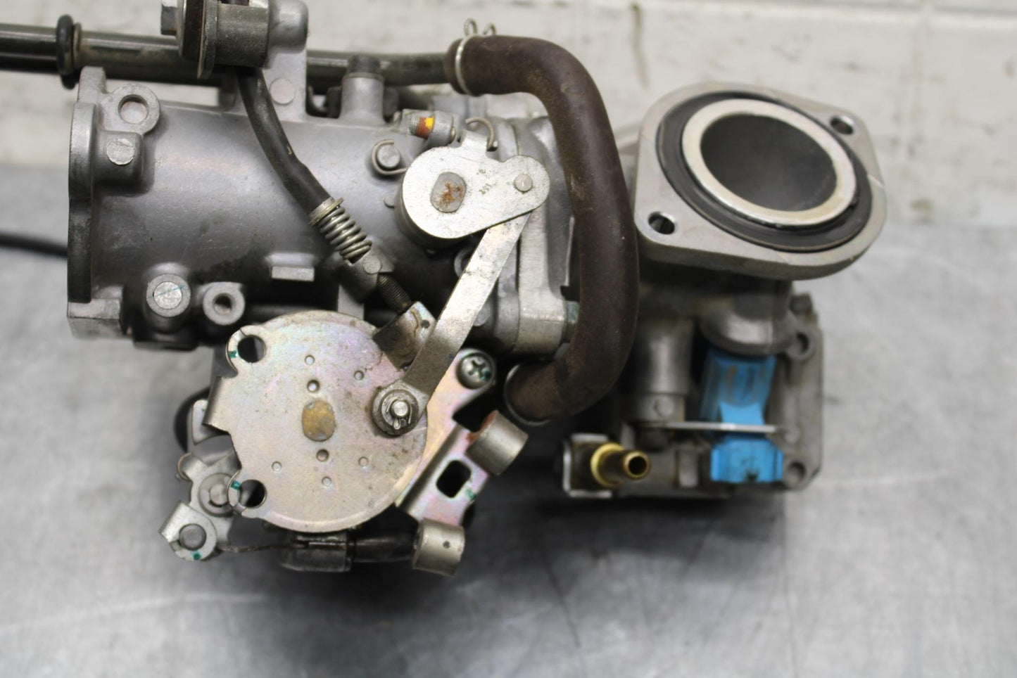 2005 Kawasaki Vulcan 1600 VN1600D Nomad THROTTLE BODY BODIES BB556