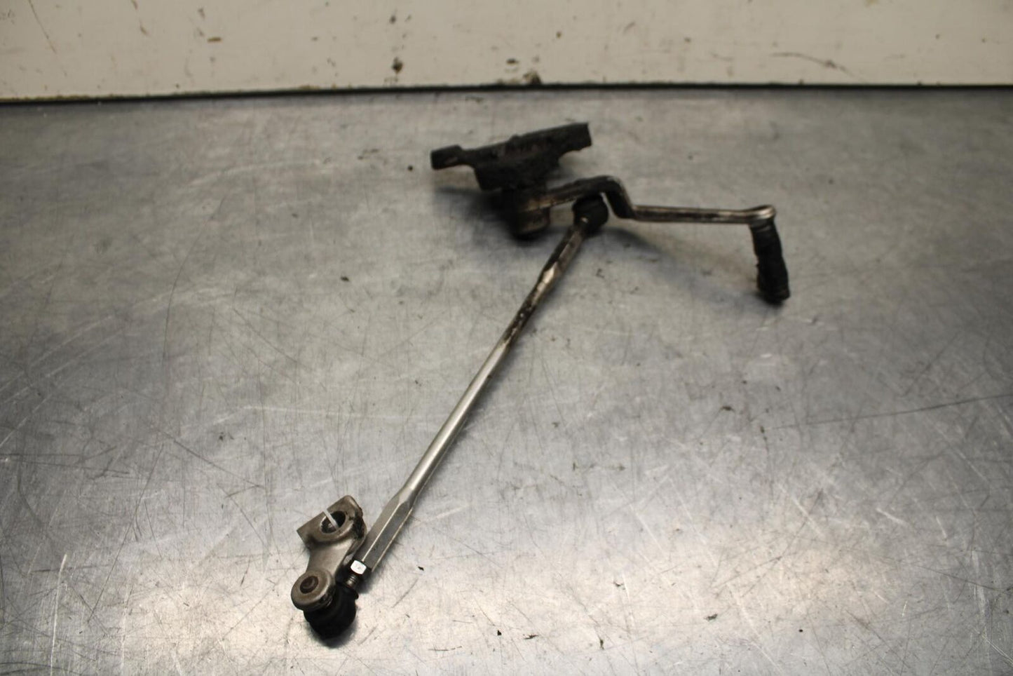 06-07 SUZUKI GSXR750 SHIFTER LINKAGE SHIFT LINK PEDAL  BB613
