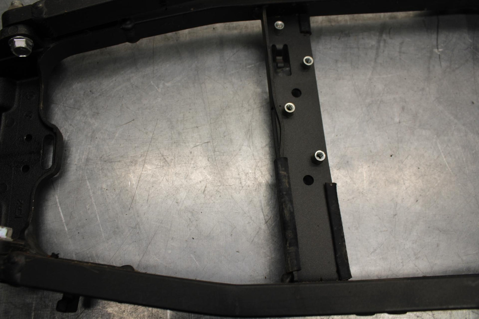 2012 Kawasaki Ninja ZX14R ZX1400E REAR BACK TAIL SUBFRAME SUB FRAME BB60