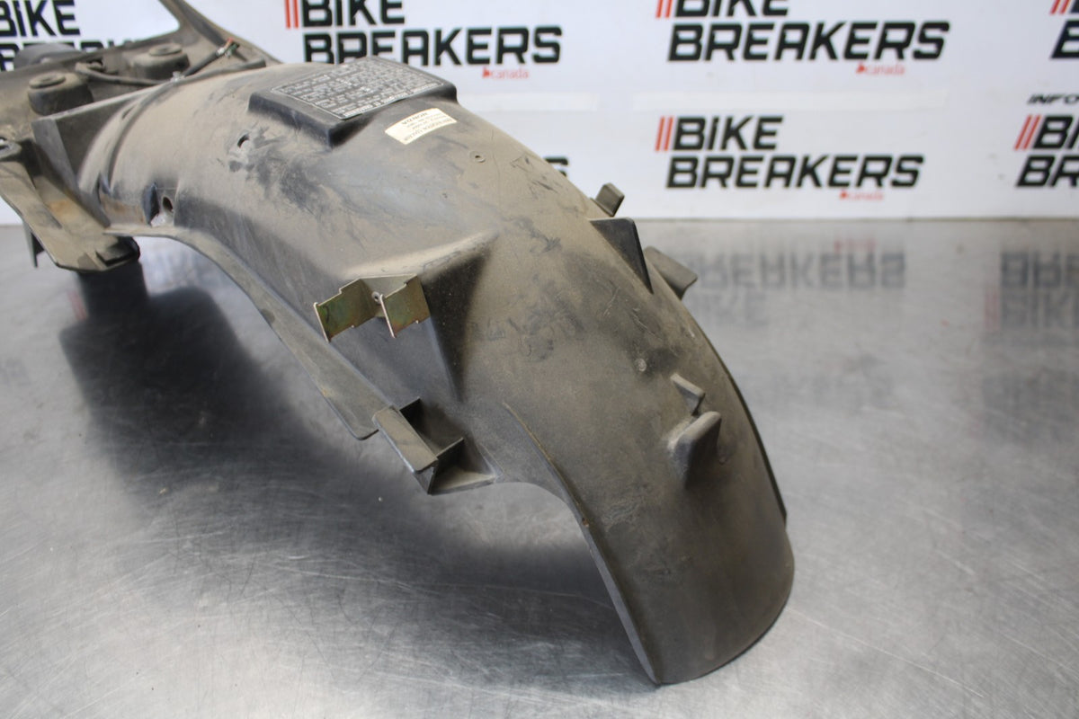 84 HONDA INTERCEPTOR 1000 VF1000F REAR BACK FENDER MUD GUARD BB878