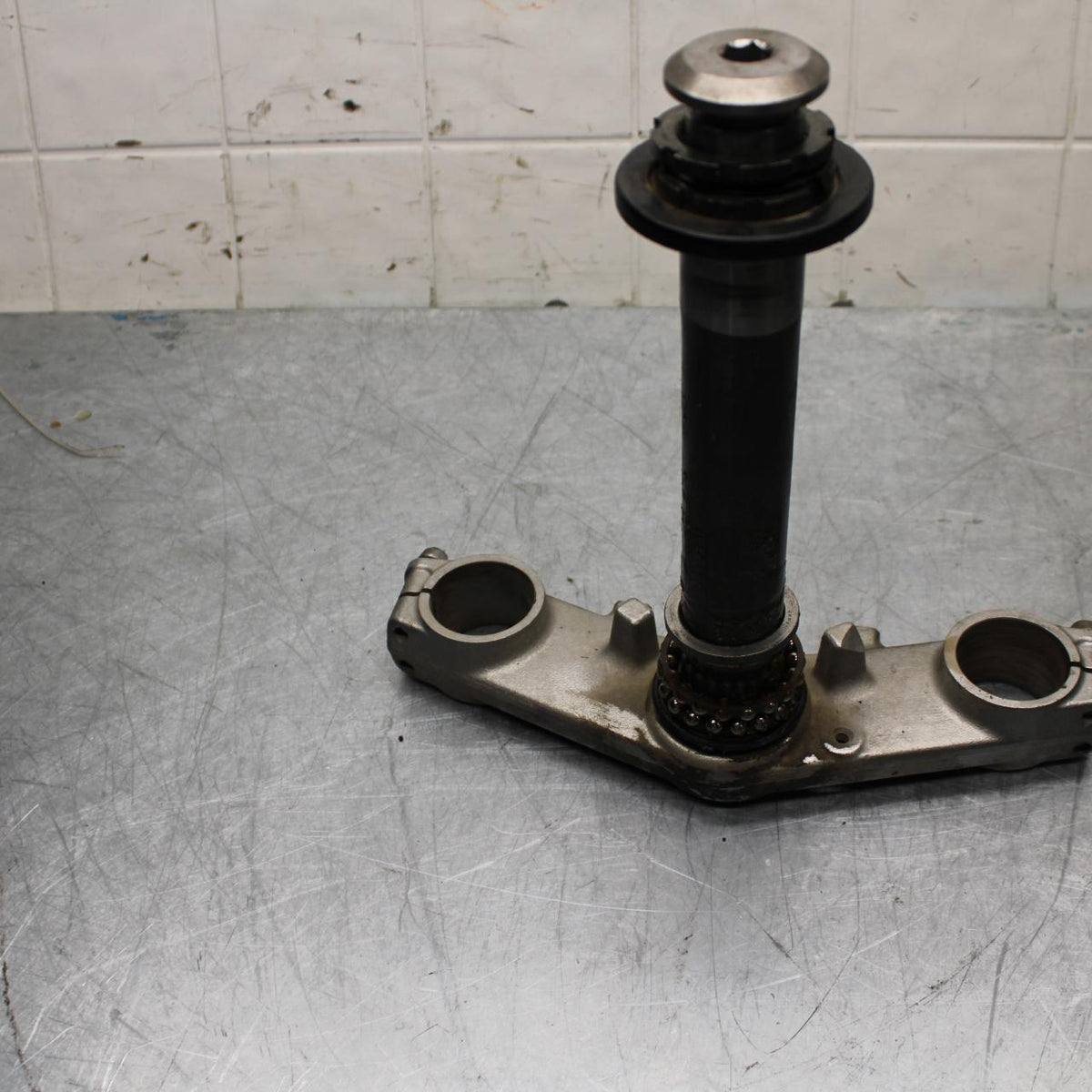 06-07 KAWASAKI NINJA 650R EX650A FRONT FORKS CLAMP LOWER TRIPLE TREE STEM BB446