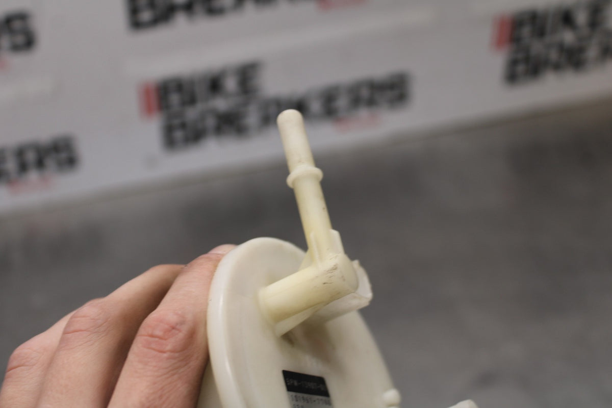 03 YAMAHA YZF R1 FUEL PUMP GAS PETROL SENDER UNIT BB895