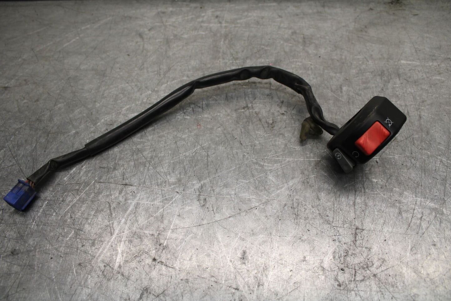 06 YAMAHA YZF R6 RIGHT CLIP ON HANDLE KILL OFF START SWITCH SWITCHES BB716