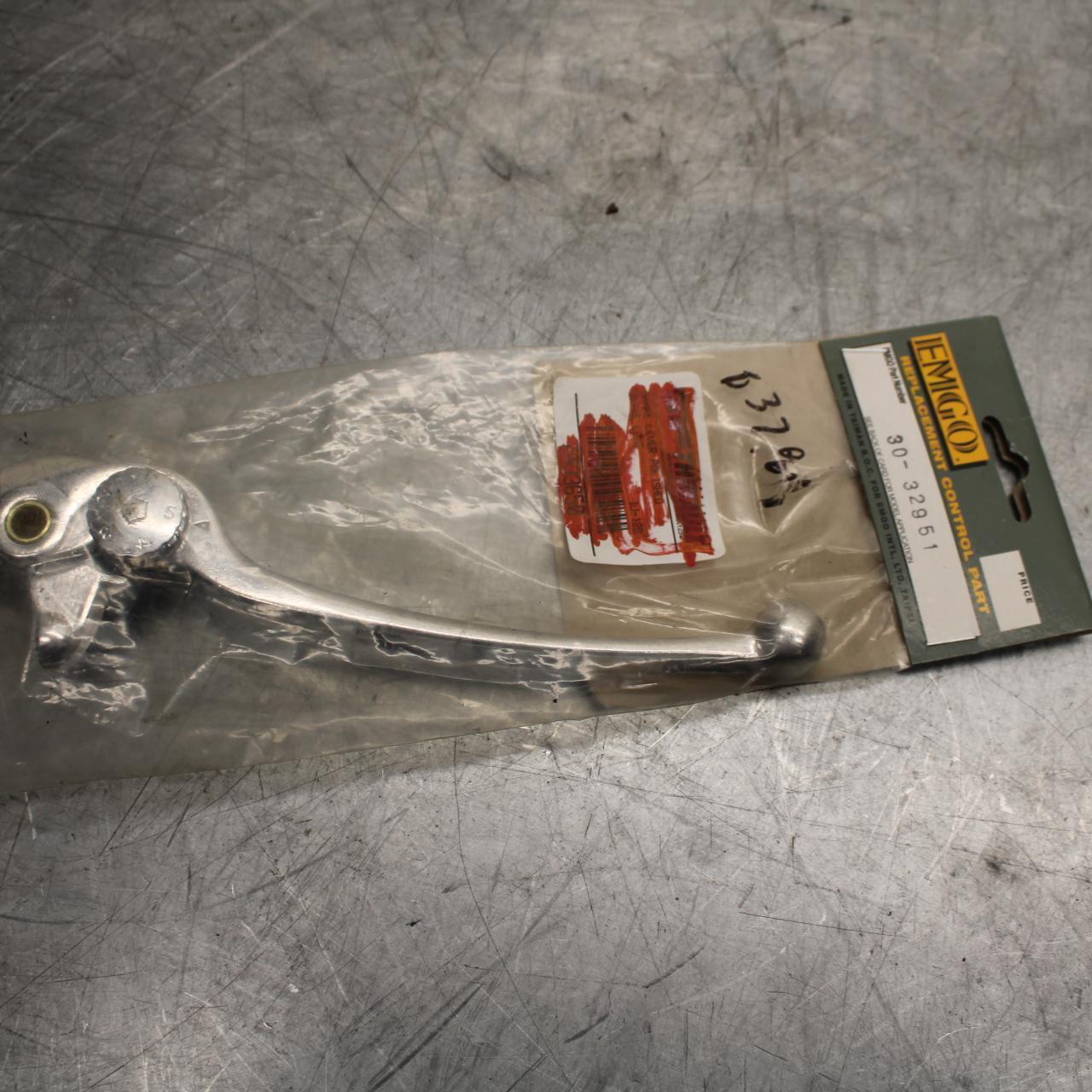 2009 Kawasaki Ninja 650R EX650C RIGHT CLIPON HANDLEBAR BRAKE LEVER BB503