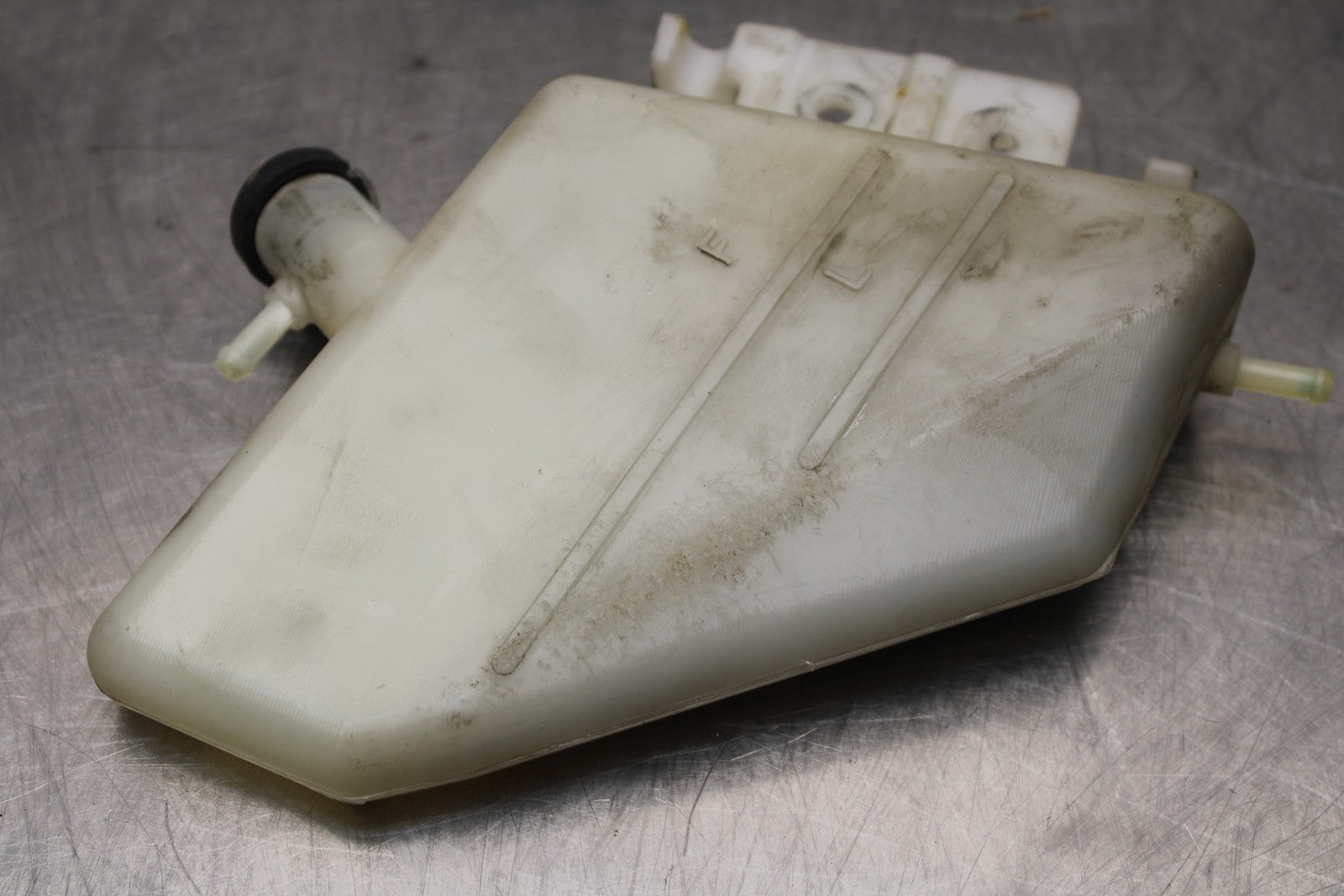 06-07 SUZUKI GSXR 600 COOLANT WATER TANK RESERVOIR BOTTLE BB178