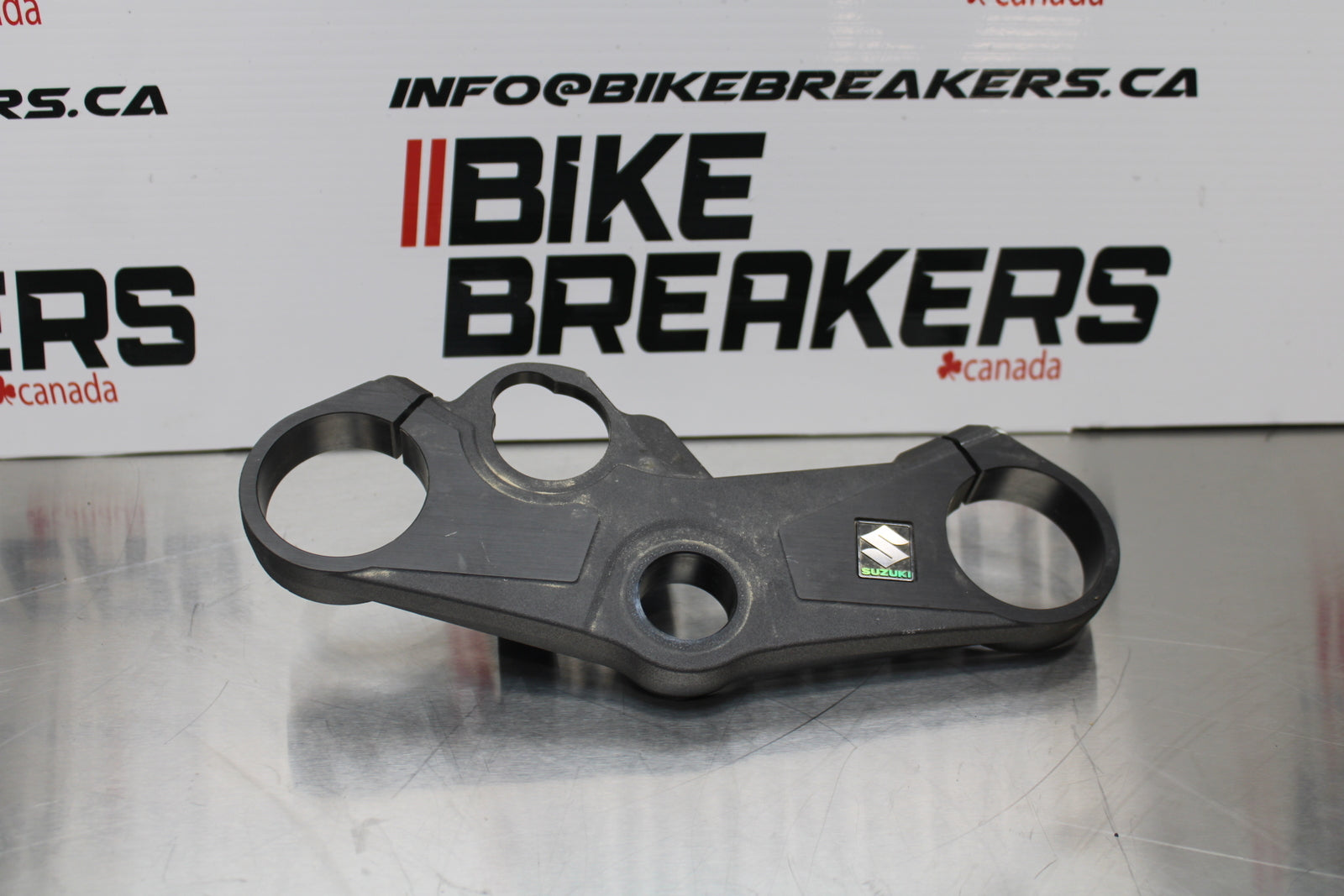 11 SUZUKI GSXR1000 FORKS UPPER TRIPLE TREE CLAMP BB142