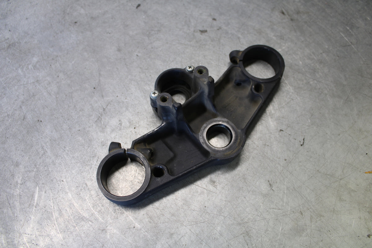 03-04 HONDA CBR600RR FORKS UPPER TRIPLE TREE CLAMP 53300-MEE-000 BB661