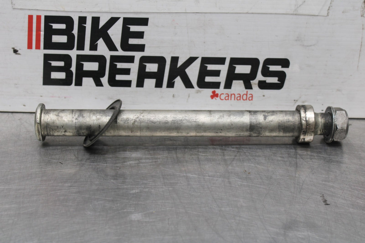 08-09 YAMAHA YZF R6S REAR AXLE BACK WHEEL RIM PIVOT BOLT AXEL BB796