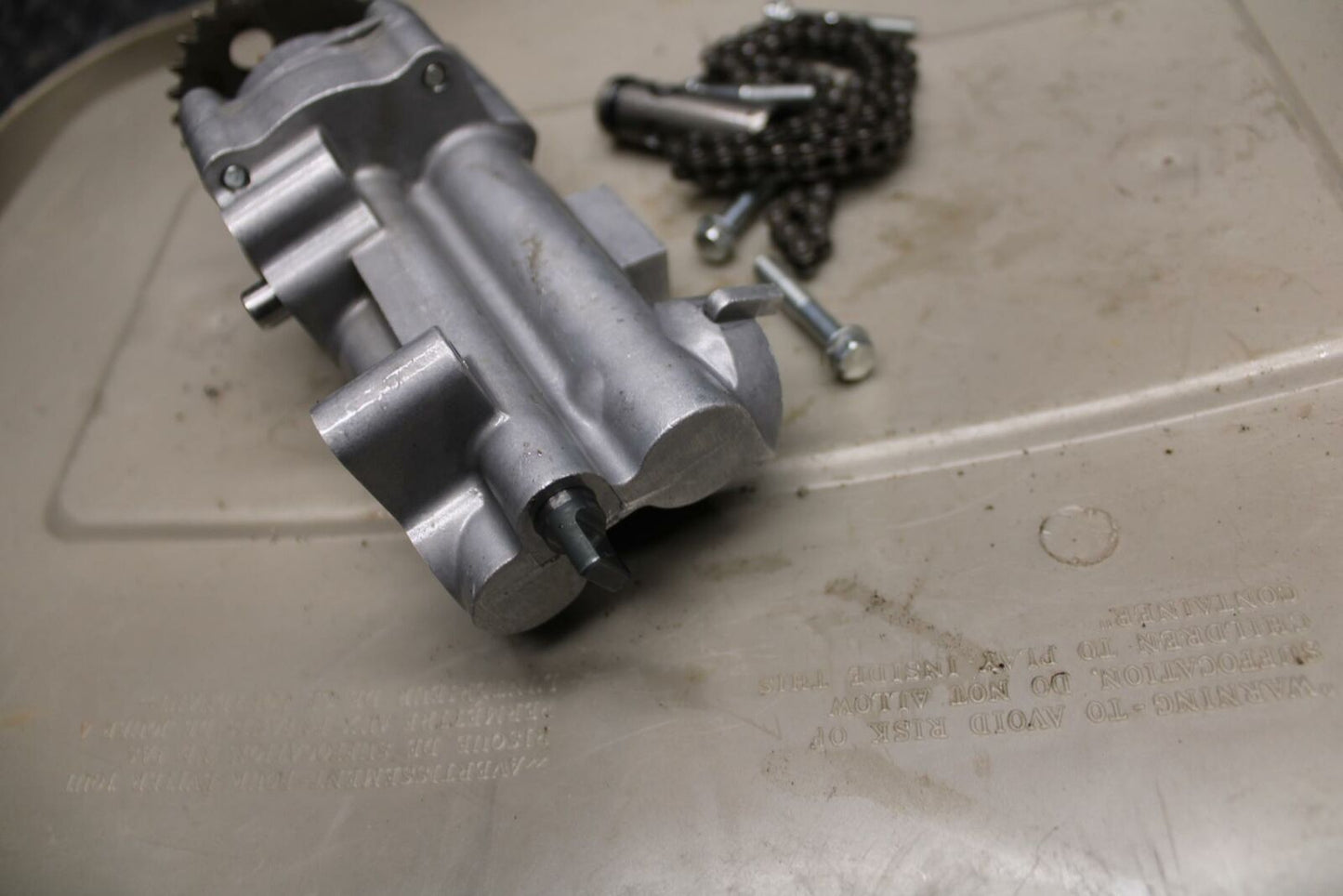08-09 SUZUKI GSXR600 ENGINE MOTOR OIL PUMP 16400-01H00 BB232