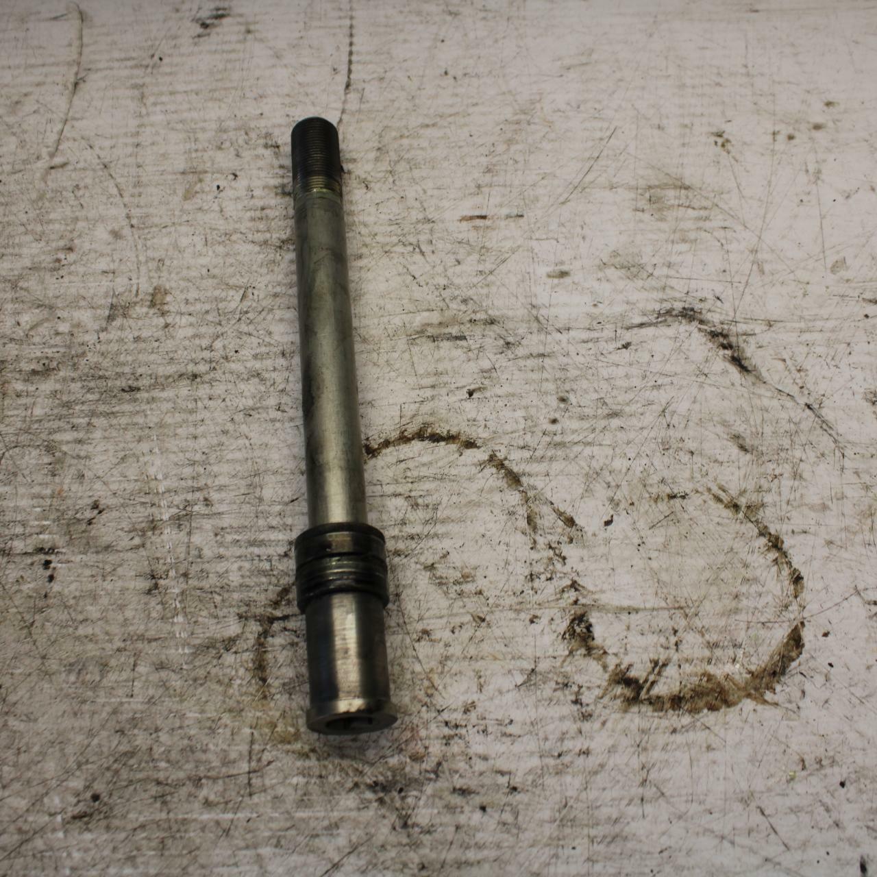 07-09 KAWASAKI VERSYS 650 FRONT WHEEL RIM AXLE PIVOT BOLT BB302