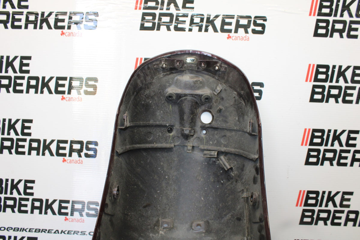 09 YAMAHA V STAR 950 REAR BACK WHEEL FENDER MUD GUARD BB172