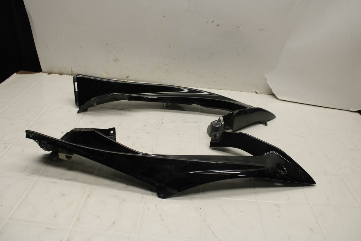08-16 YAMAHA YZF R6 RIGHT & LEFT FRONT UPPER MID SIDE FAIRING COWL PLASTIC BB406