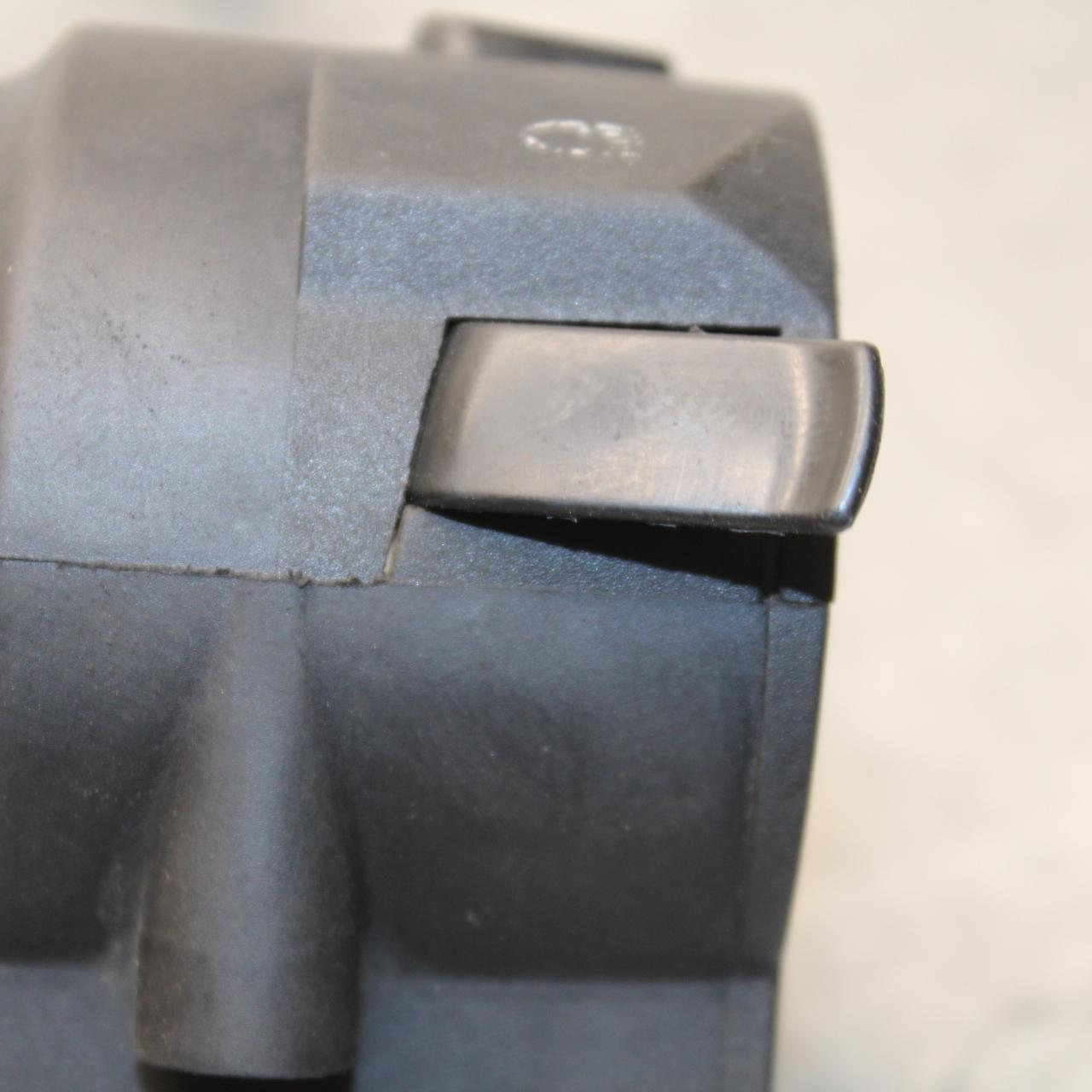 16-24 KTM 390 RC LEFT CLIP ON HANDLE HORN SIGNALS SWITCH SWITCHES BB648
