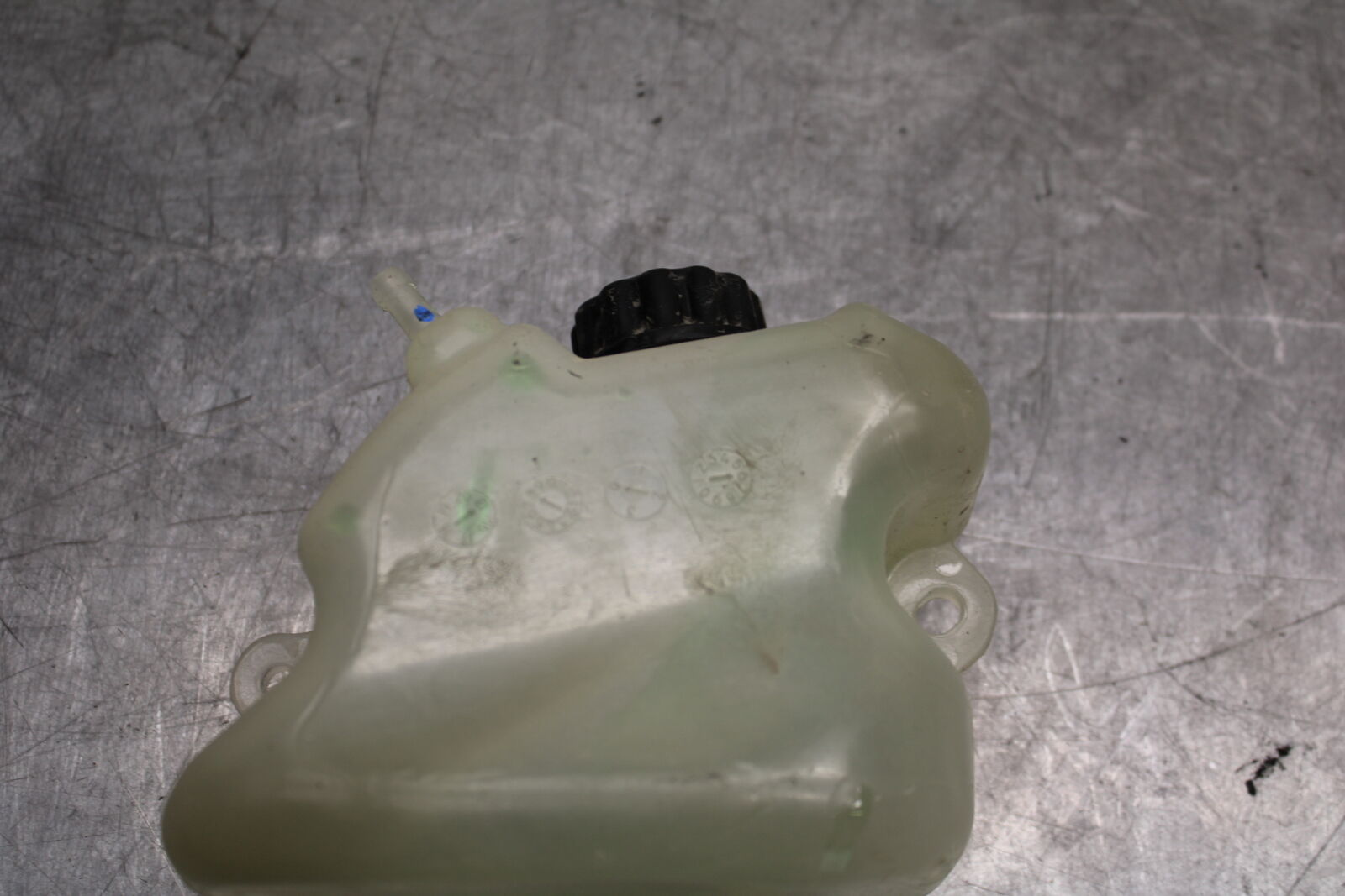 18-24 KAWASAKI NINJA 650 COOLANT WATER TANK RESERVOIR BOTTLE BB725