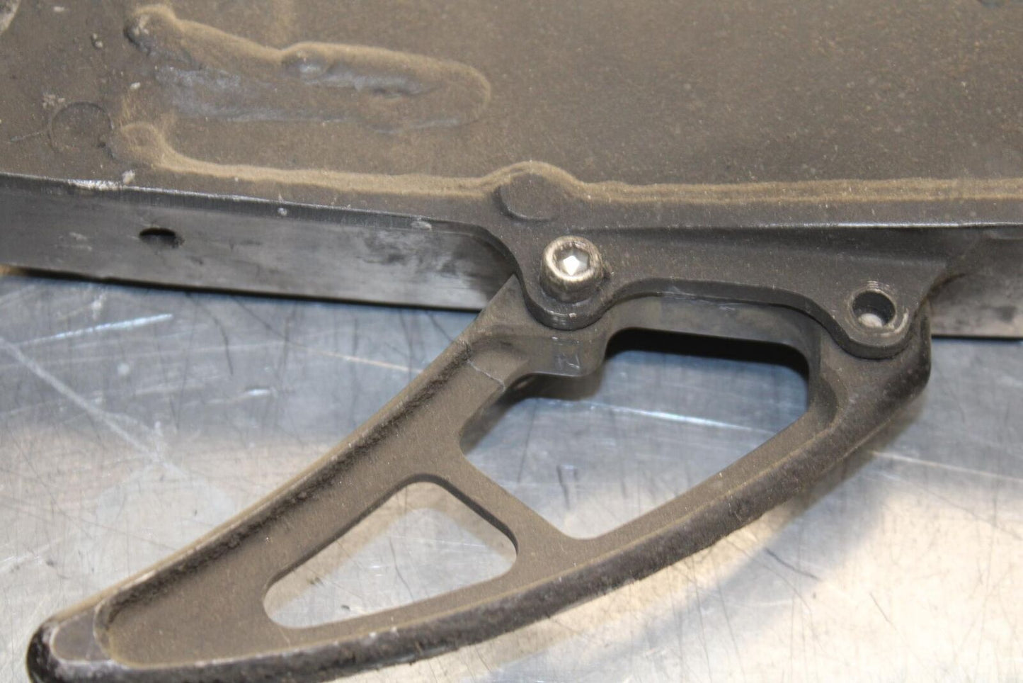 05 YAMAHA YZF R6S REAR SWINGARM BACK SUSPENSION SWING ARM BB600