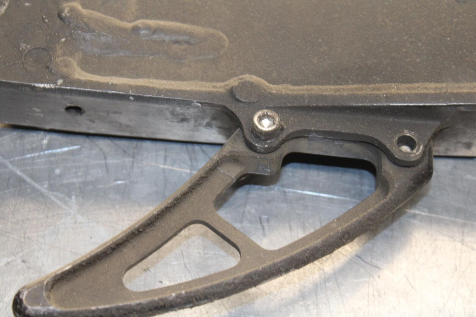 05 YAMAHA YZF R6S REAR SWINGARM BACK SUSPENSION SWING ARM BB600